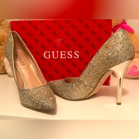 Guess Silver Sequence Heels - Picture 2 of 11